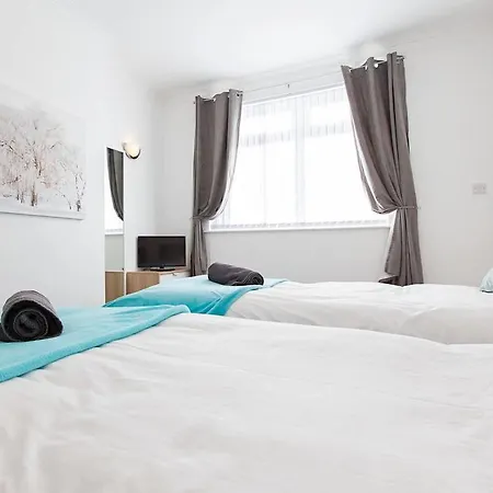 Greenacre House Serviced Kwatera prywatna